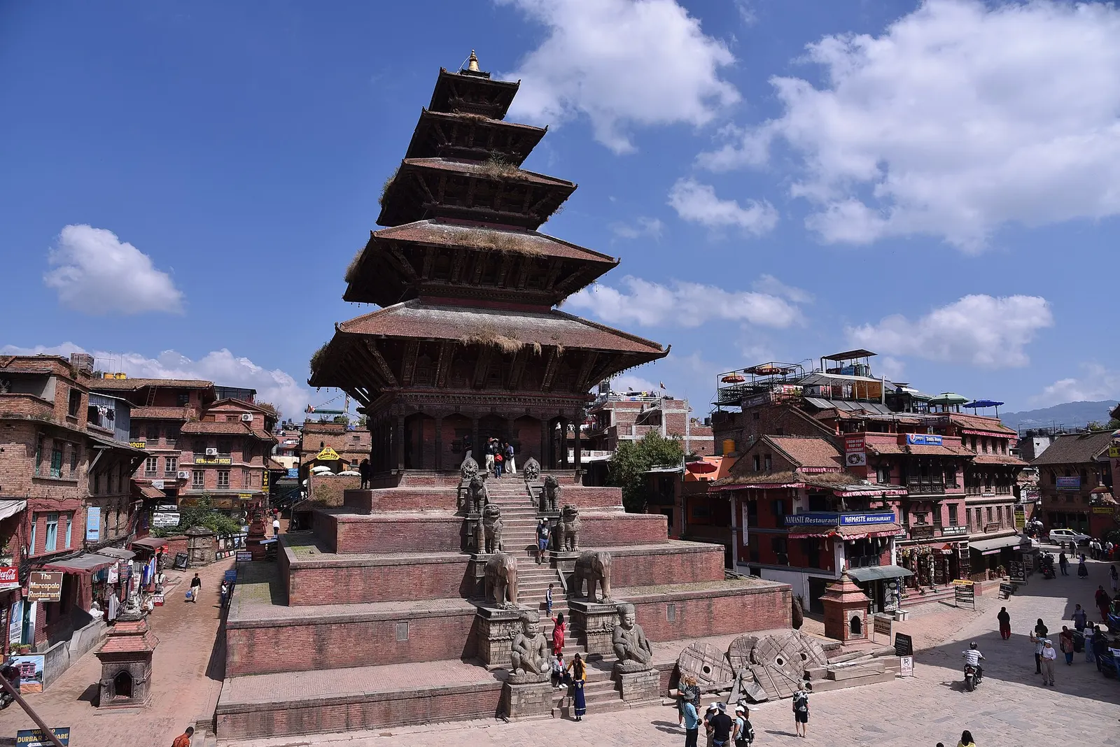 The five-tiered Nyatapola temple rising above its stepped stone plinth in Taumadhi Square, Bhaktapur
